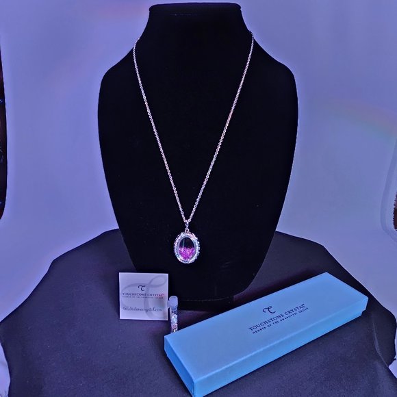 Crystal Sands Locket - Touchstone Crystal by Swarovski - Picture 1 of 16